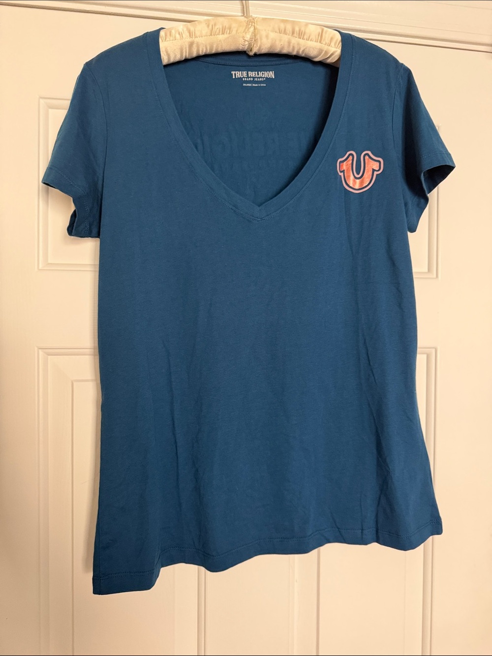 True Religion Women's Teal V-Neck Tee with Copper color Logo, size XXL, Perfect